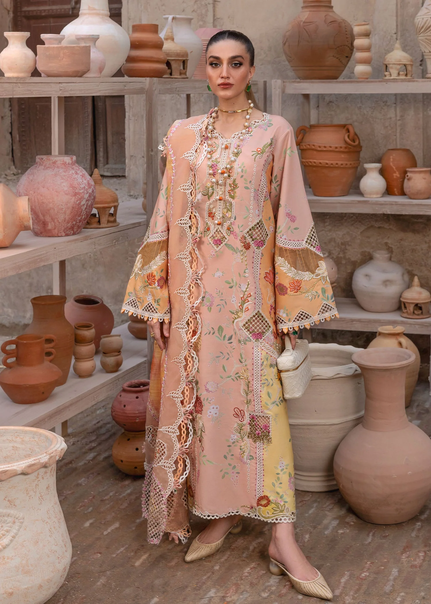 Crimson Tasawar Luxury Lawn – BONJOUR AND BLOOM - D4B - Image 2