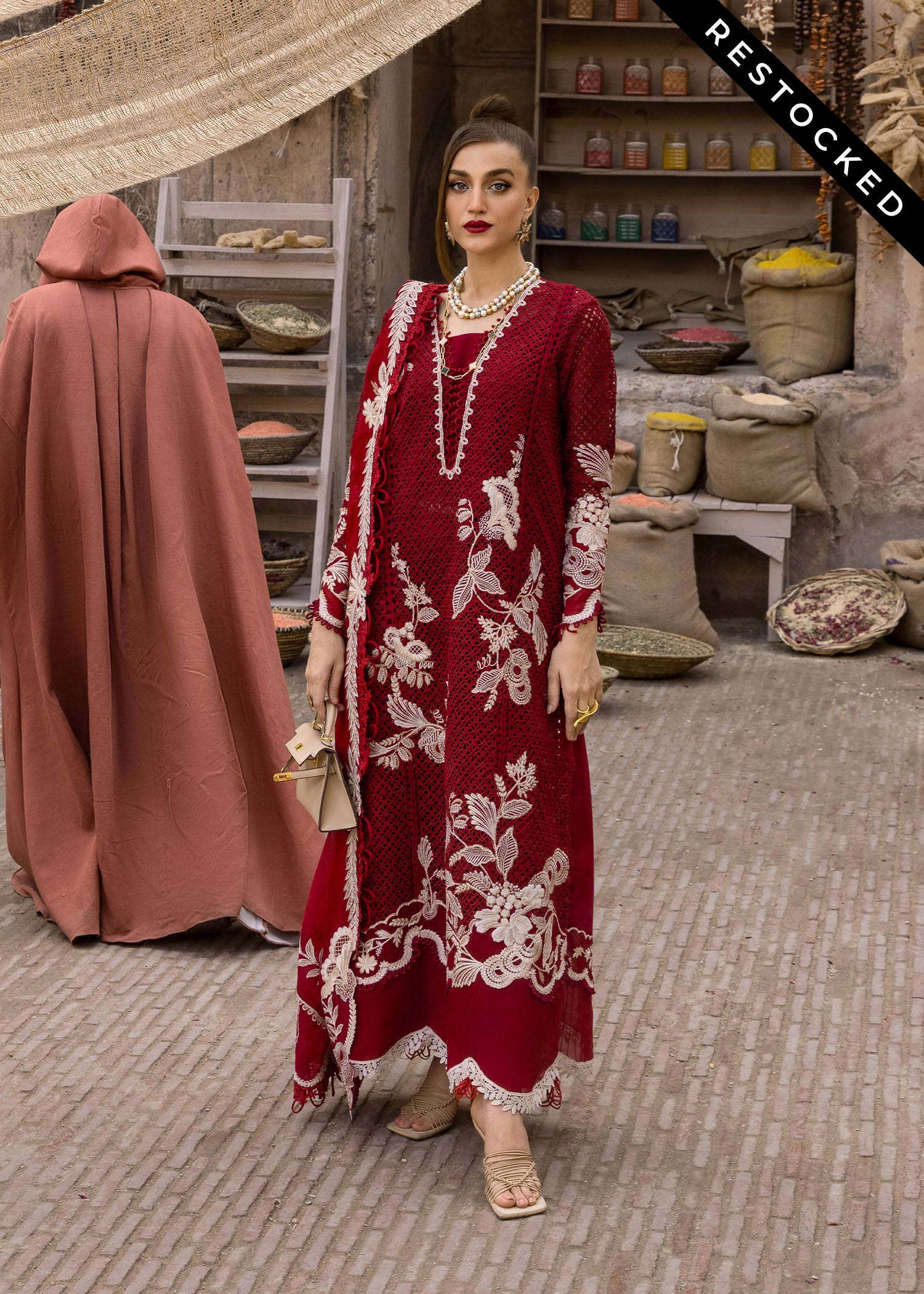 Crimson Tasawar Luxury Lawn – ONE TRUE LOVE - D6A - Image 3