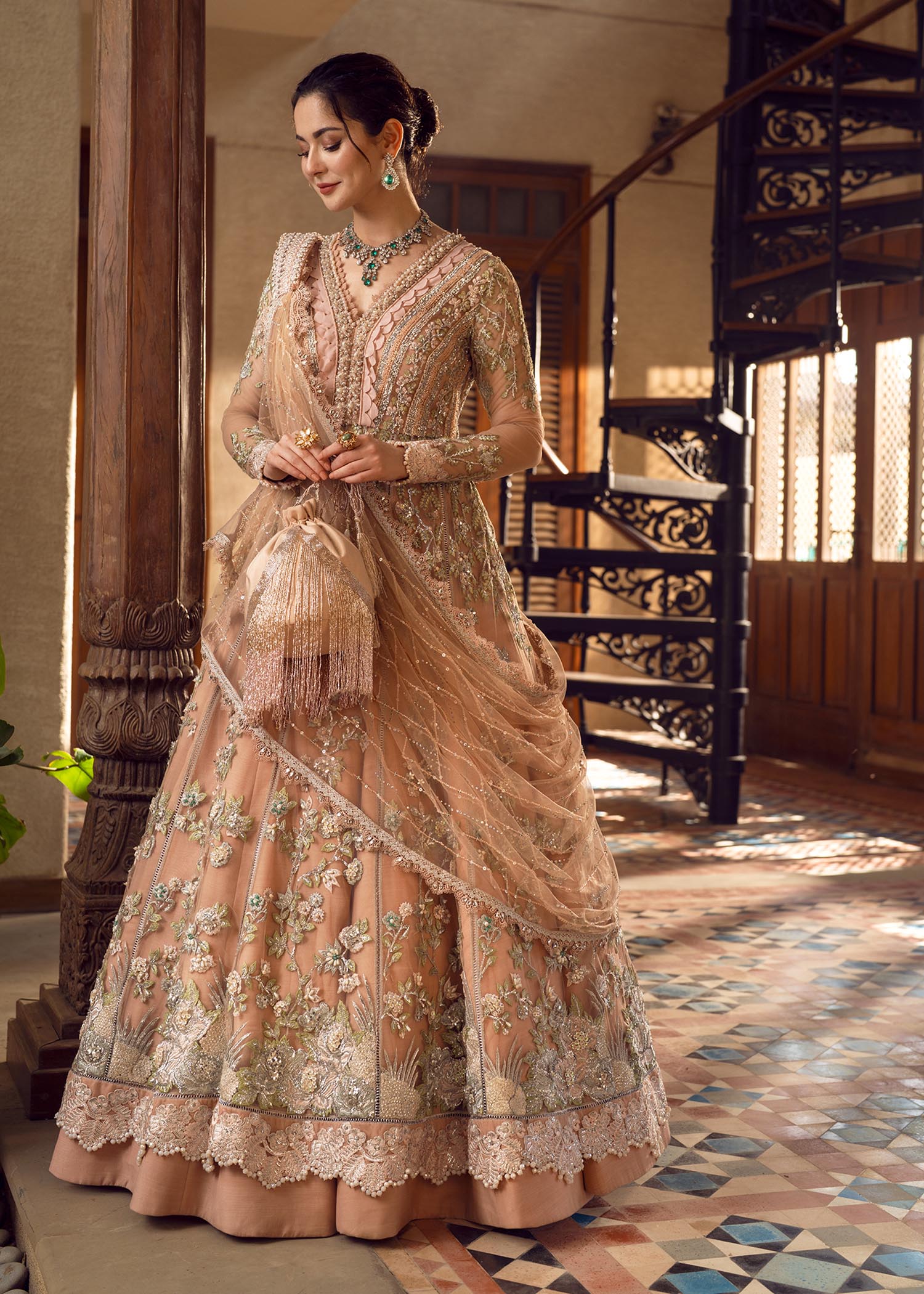 Crimson X Saira Shakira Aik Jhalak Wedding Collection – An Ethereal Fantasy - Image 4