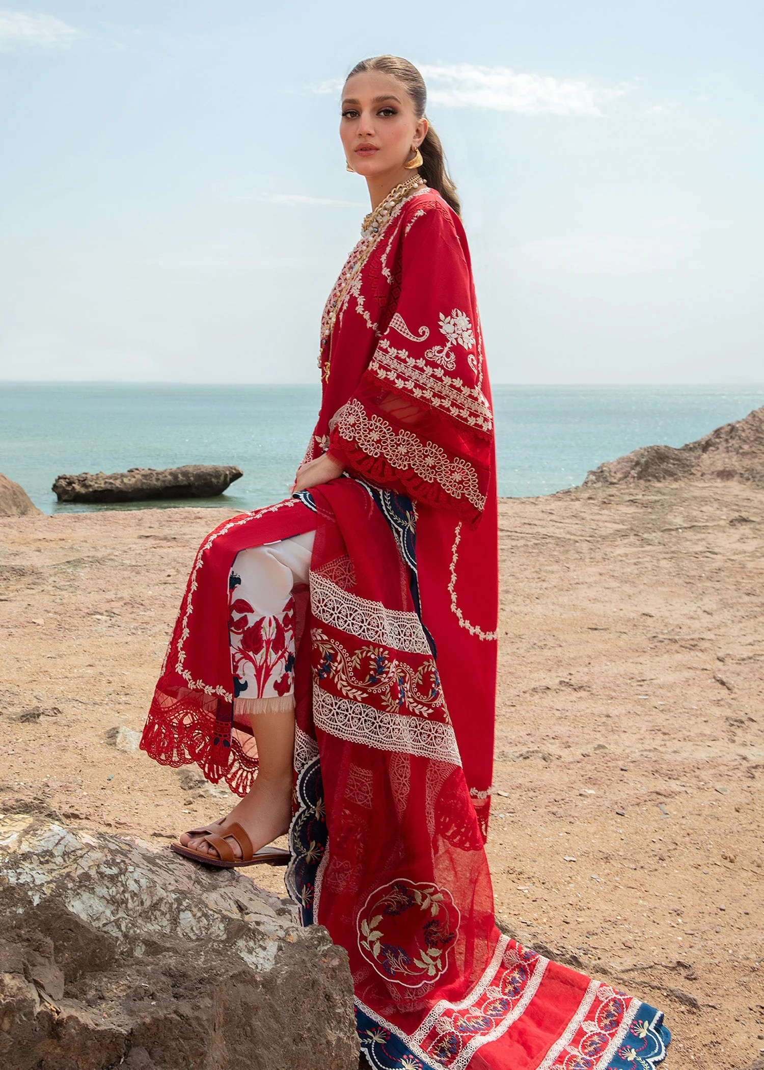 Crimson X Saira Shakira Luxury Lawn 2024 – Stars of Fire - Flame red - Image 4
