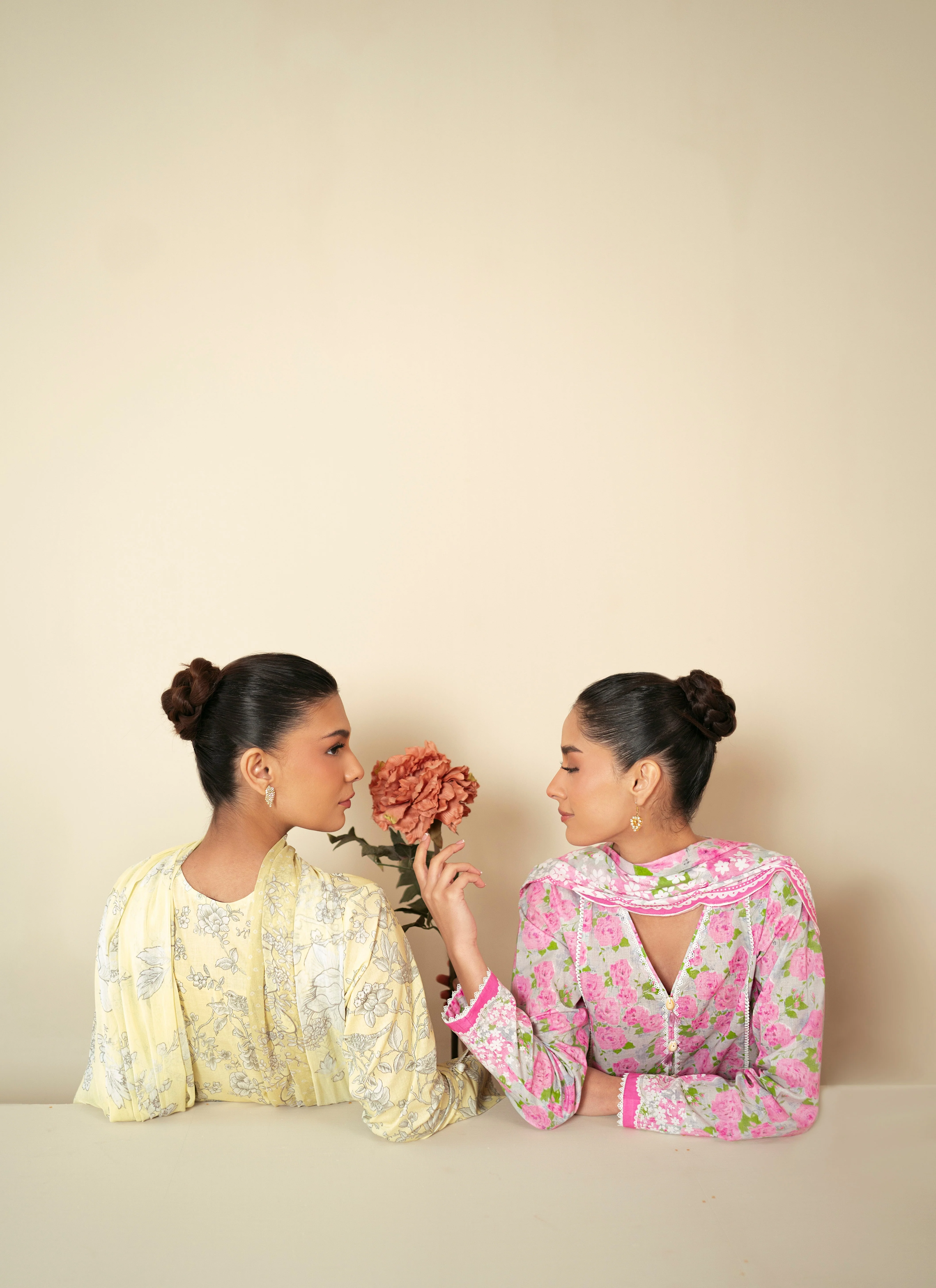 Cross Stitch Lawn 2024 – FLORAL WIND-3 PIECE LAWN SUIT - Image 11