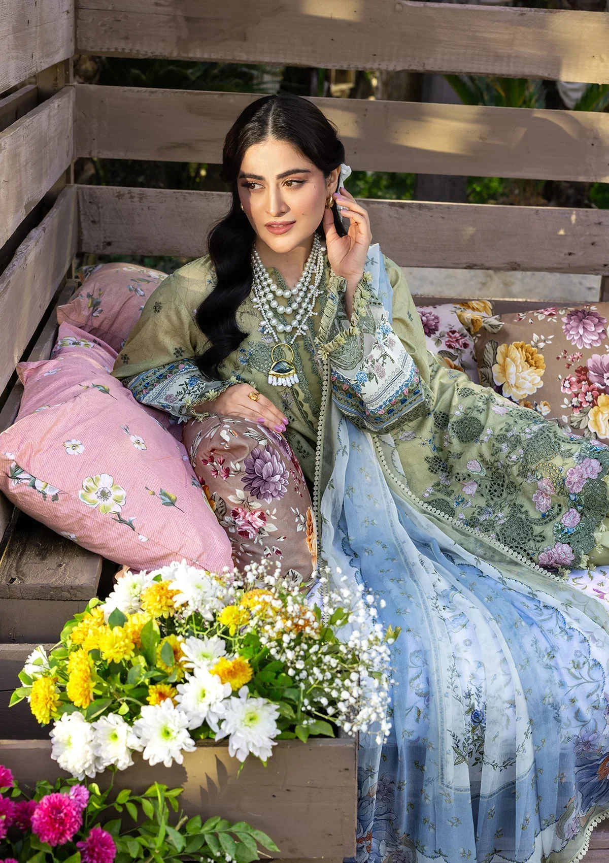 Elaf Chikankari Lawn Prints – ERC-8B MENAH - Image 10