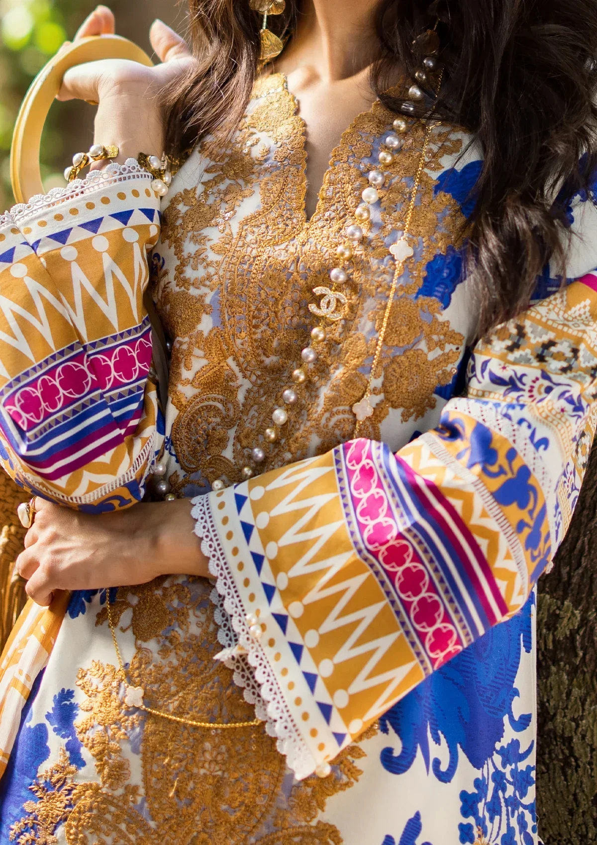 Elaf Embroidered Limited Edition Lawn Collection – ESL-01A OPRAH - Image 11