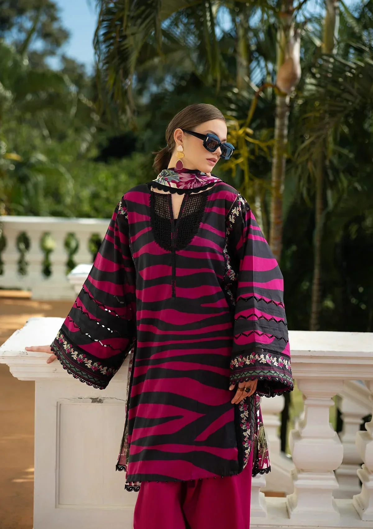 Elaf Lawn Prints – EPE-02B BERRY BLUSH - Image 5