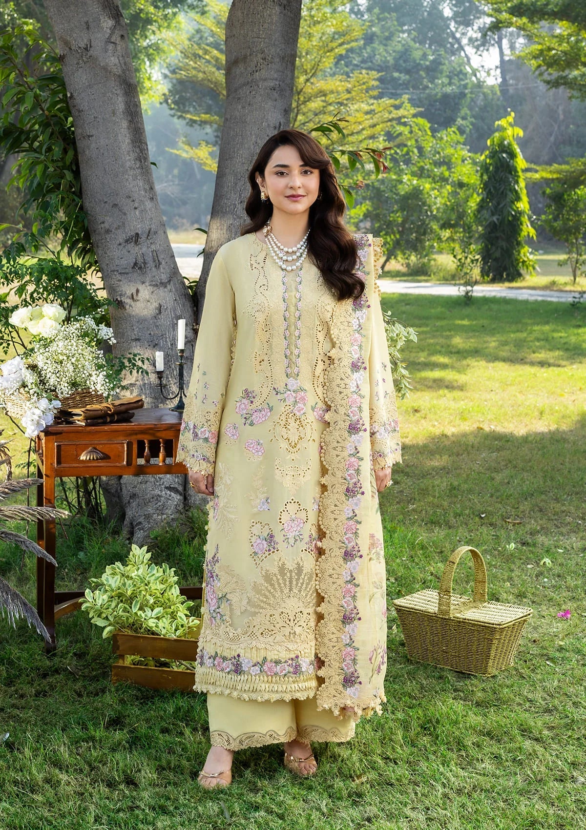 Elaf Luxury Lawn โ ELY-05 SOUCI - Image 2