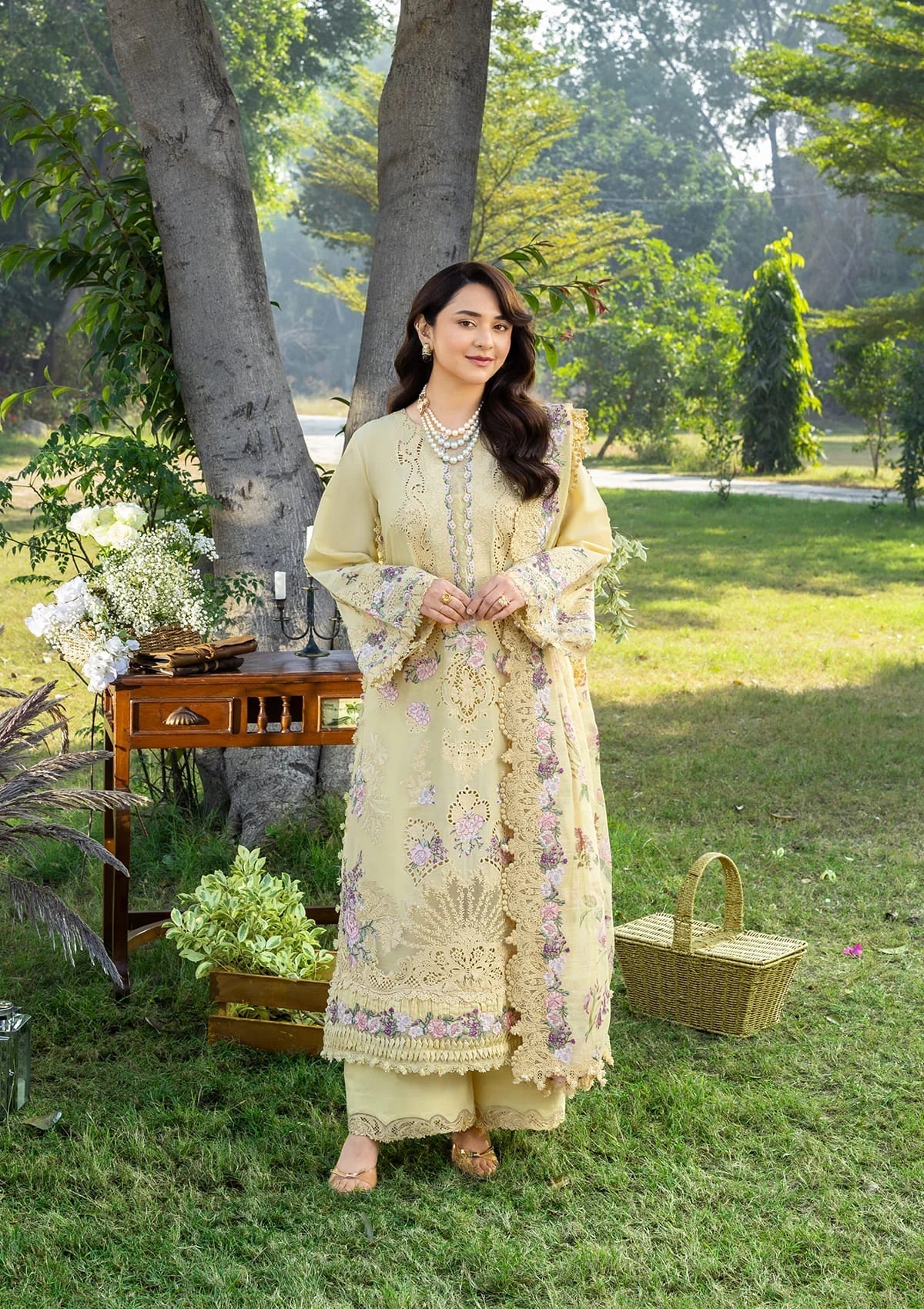 Elaf Luxury Lawn โ ELY-05 SOUCI - Image 5