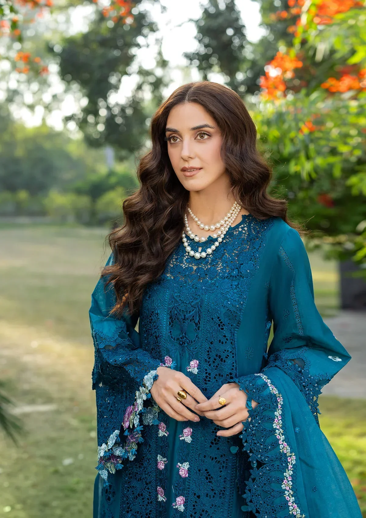 Elaf Luxury Lawn – ELY-06 SAPPHIRE - Image 6