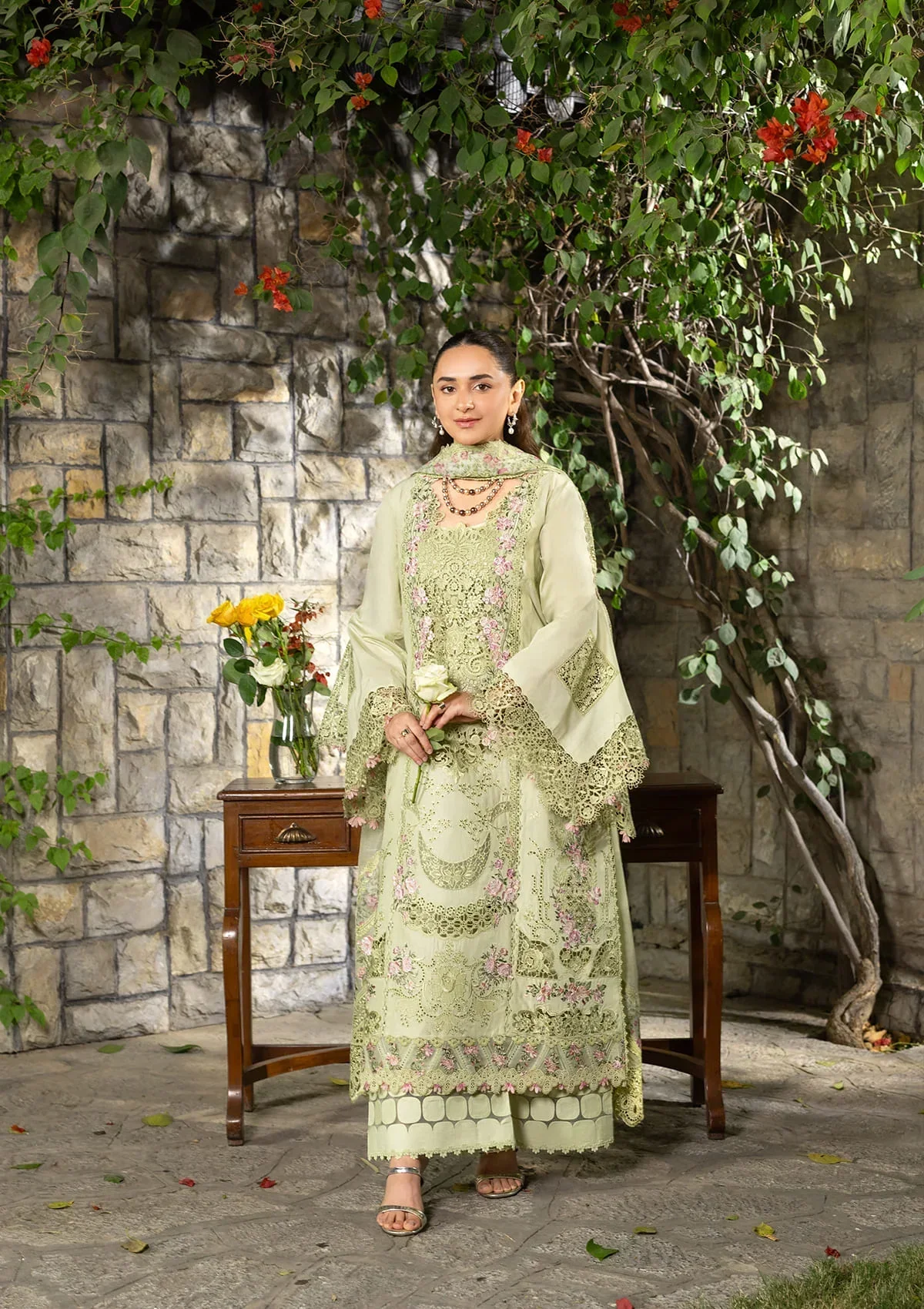 Elaf Luxury Lawn – ELY-11 SPANISH MUSE - Image 5