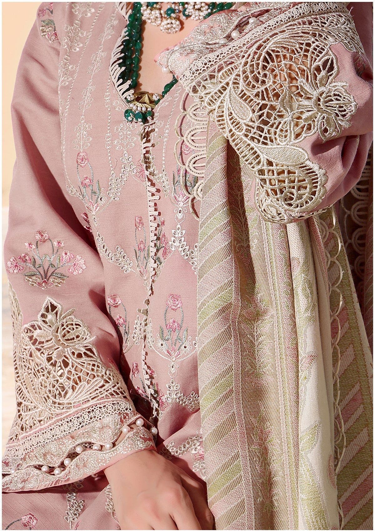 Elaf Luxury Winter Collection 2022 – ELW-01 Rosabelle - Image 2