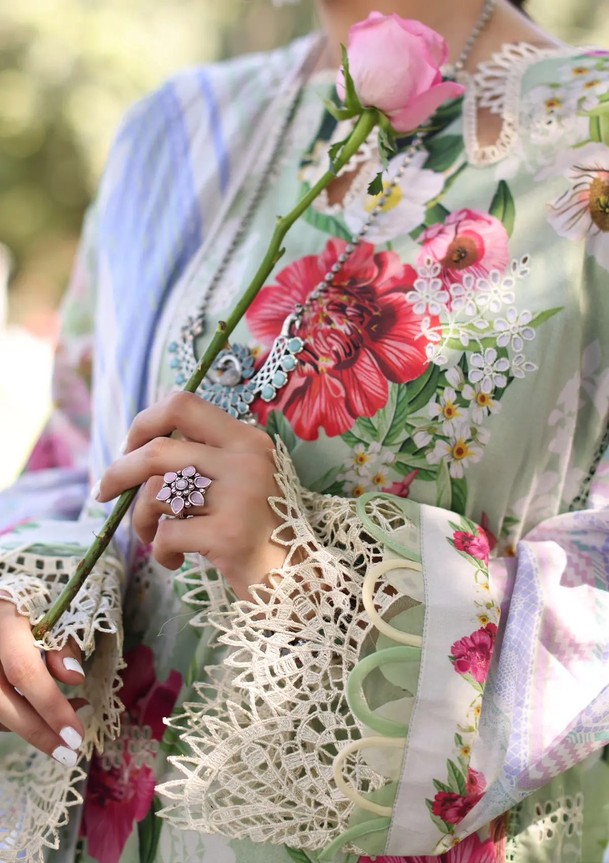 Elaf Prints Chikankari Lawn – ECK-06B OASIS - Image 5