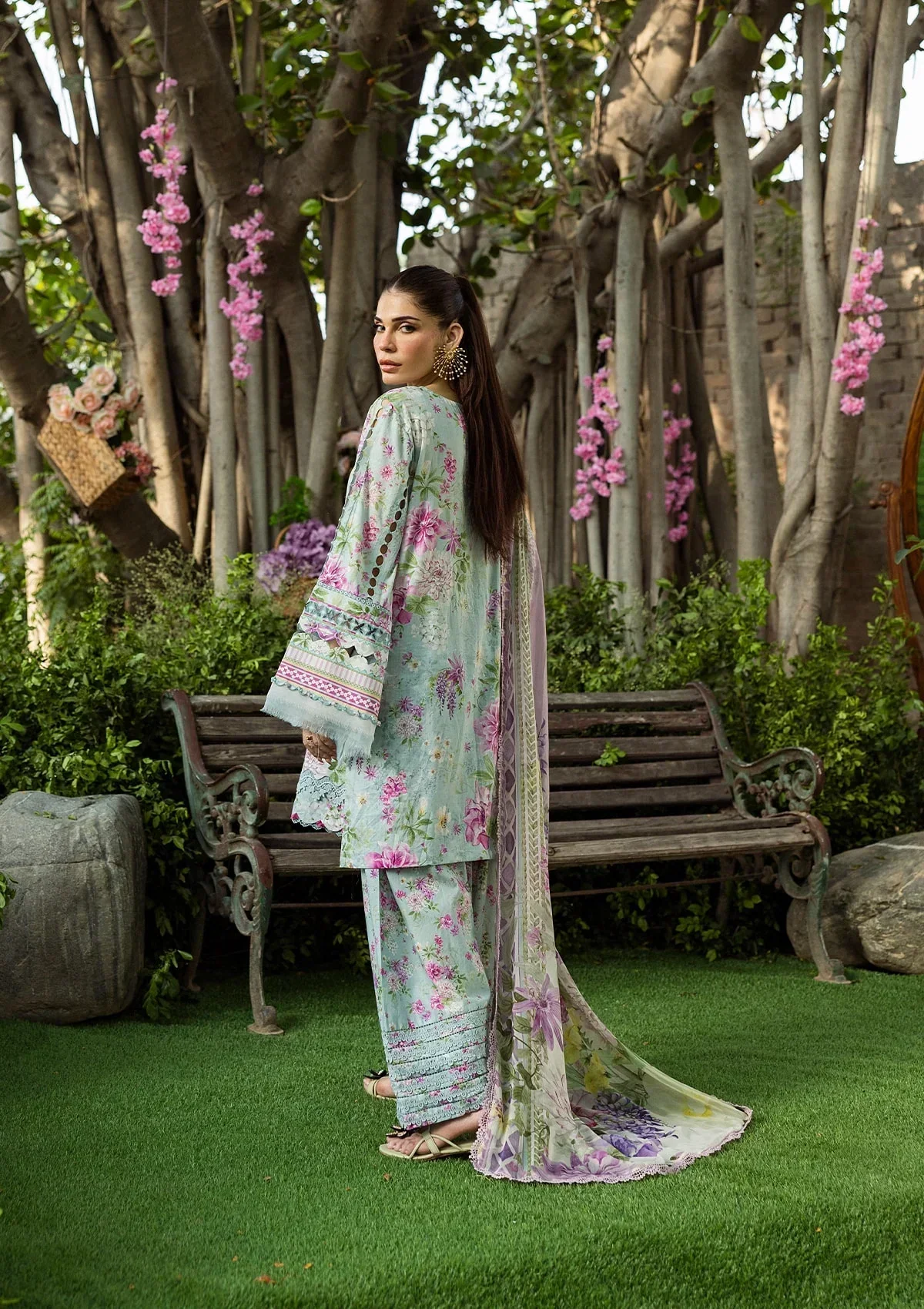 Elaf Prints Lawn – ECD-3B FLORAL CHARM - Image 2