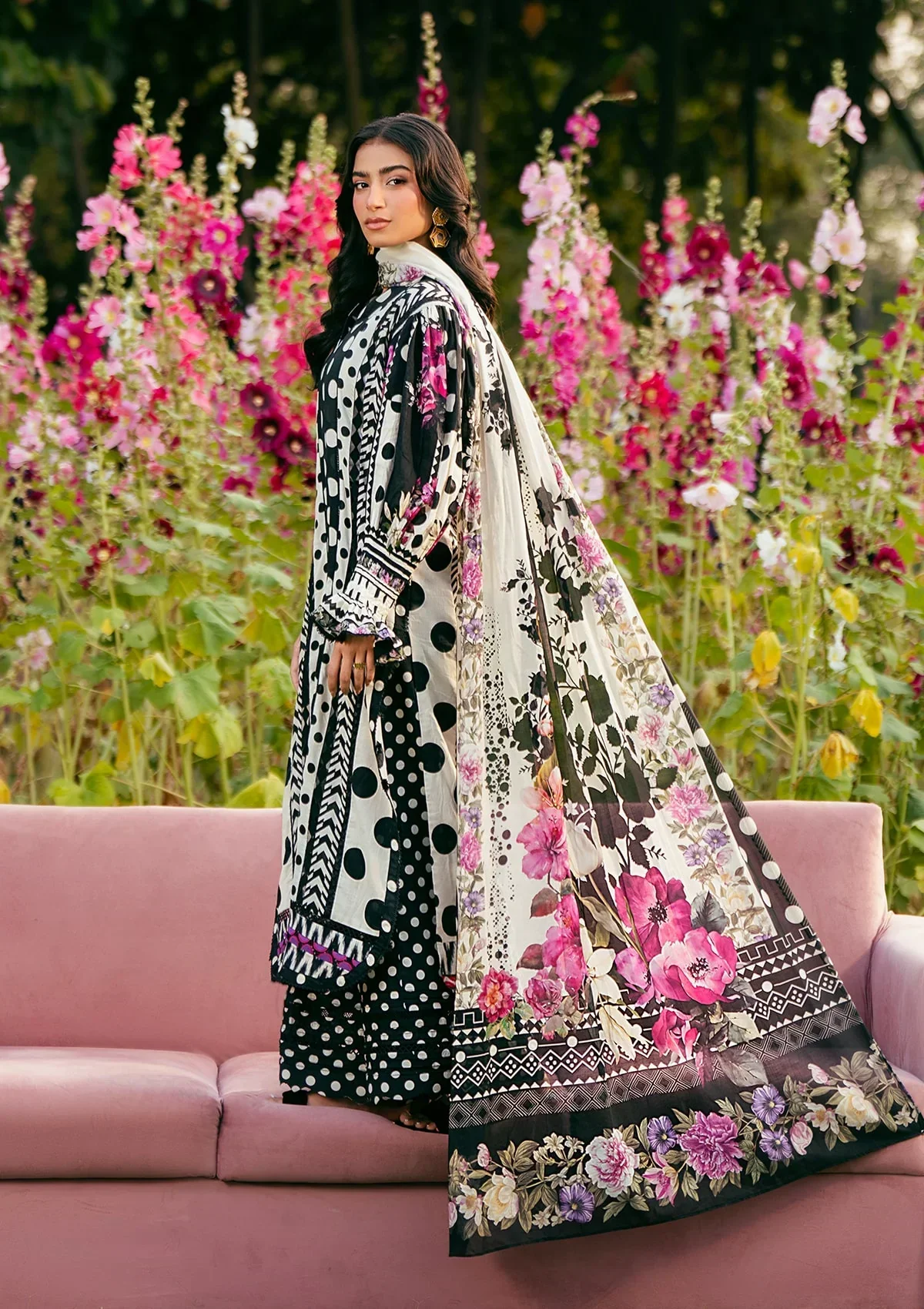 Elaf Prints Lawn Vol-2 – EPS-2B MYSTIC NOIR - Image 4