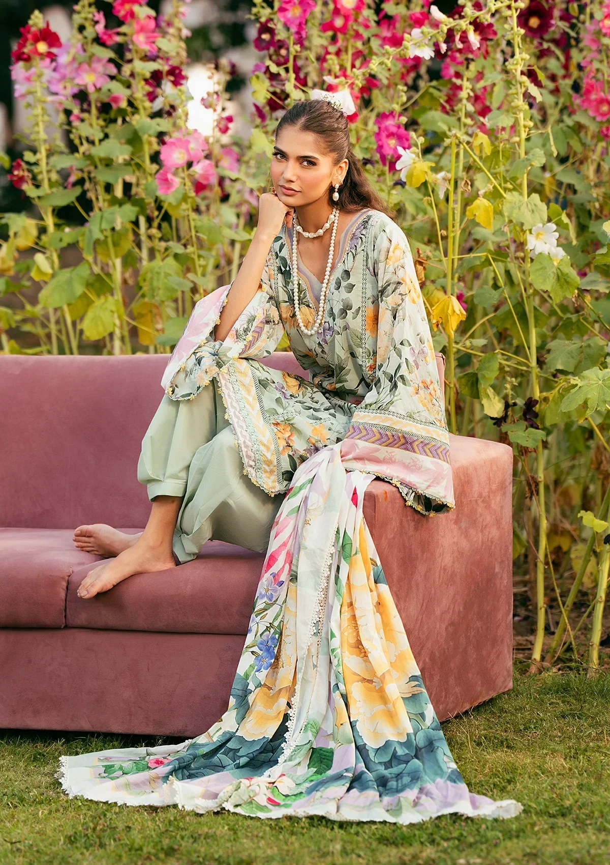 Elaf Prints Lawn Vol-2 – EPS-7B ELARIS - Image 7