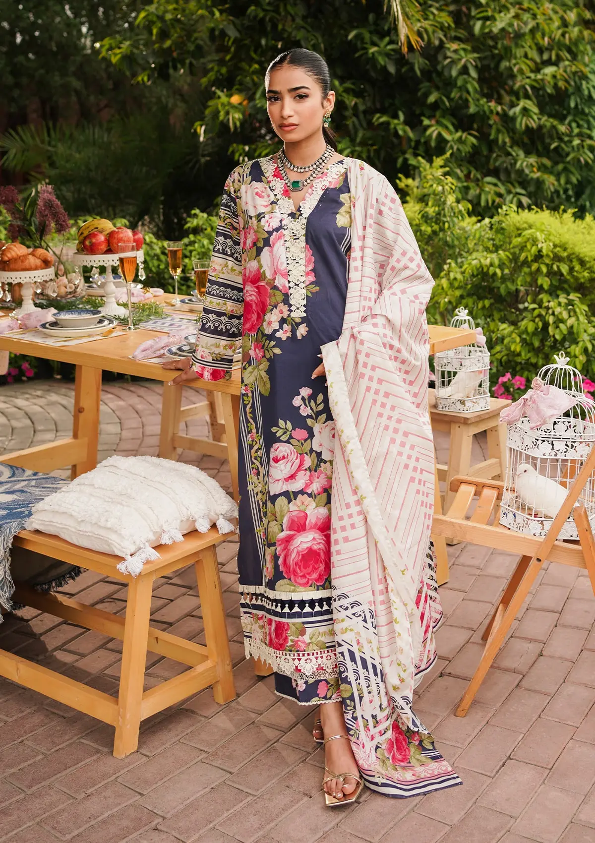 Elaf Prints Printed Lawn – EEP-05B - Amica