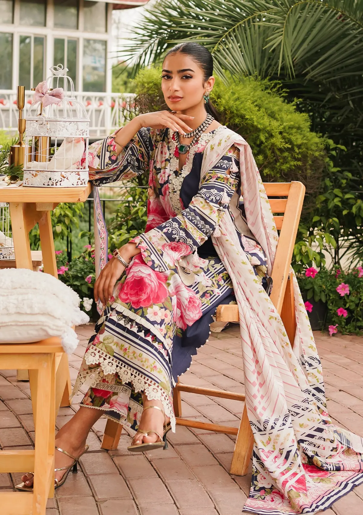 Elaf Prints Printed Lawn – EEP-05B - Amica - Image 3