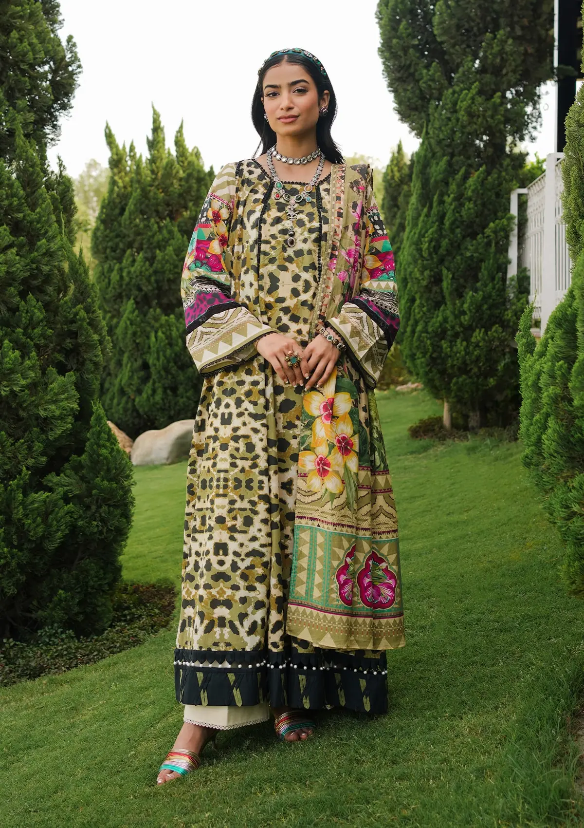 Elaf Prints Printed Lawn – EEP-06B - Wonders