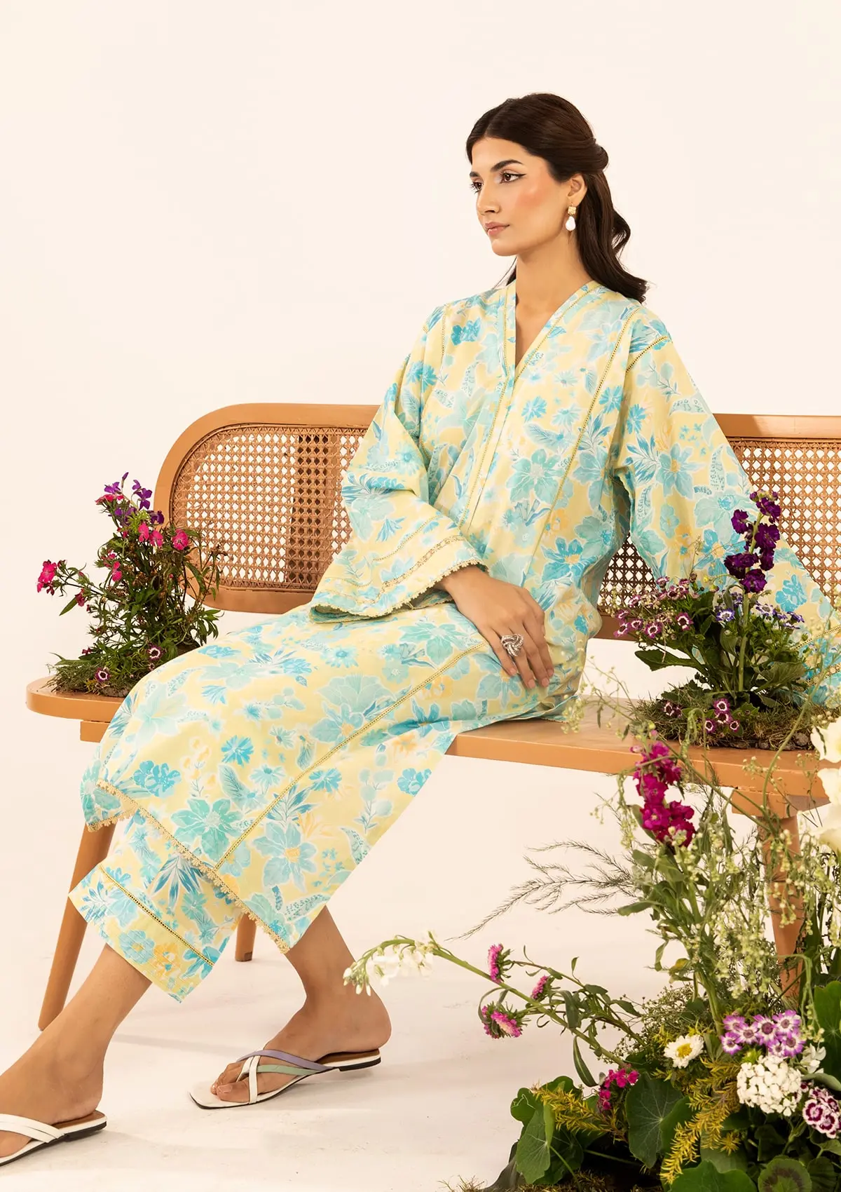 Elaf RTW/Stitched 2PC Lawn – EPT-06 FIONA - Image 3