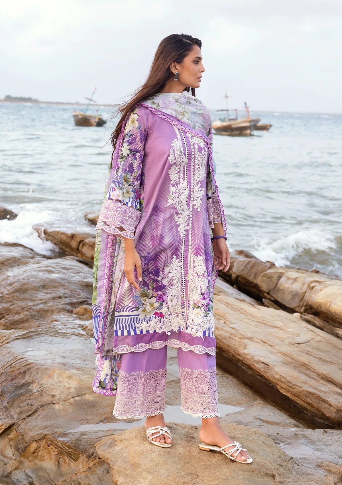 Elaf Signature Embroidered Lawn Collection – ESC-06B DREAM SPELL - Image 7