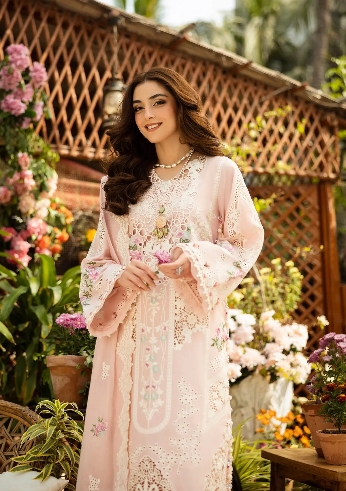 Elaf Summer Luxury Lawn – ELM-2A MAHGUL - Image 5