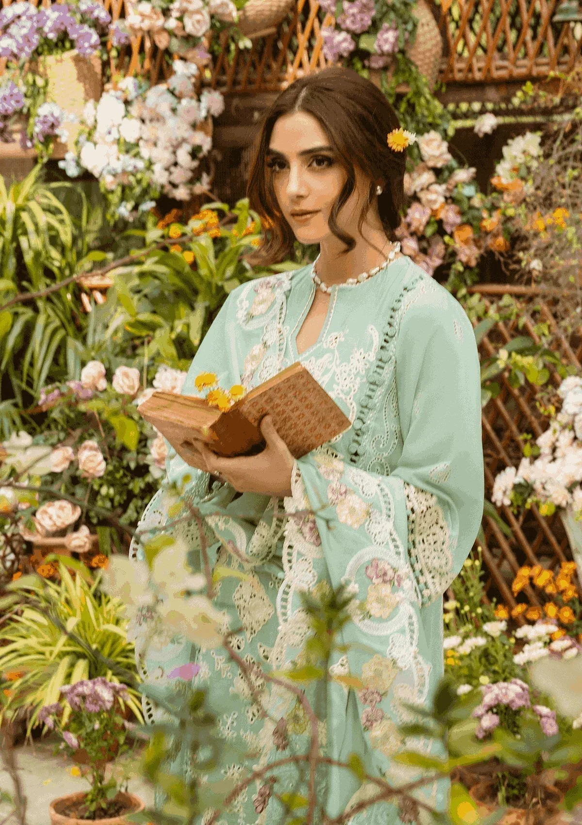 Elaf Summer Luxury Lawn – ELM-7A ZARAFSHAN - Image 4