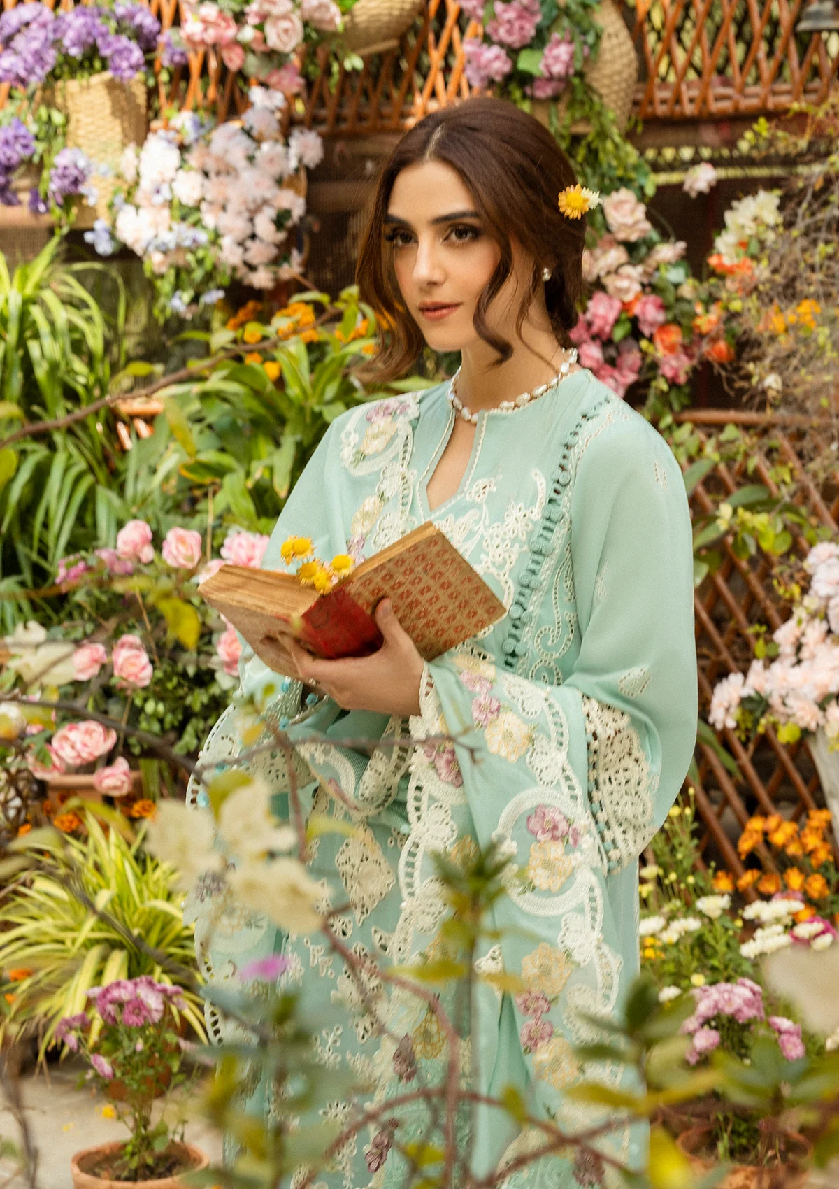 Elaf Summer Luxury Lawn – ELM-7A ZARAFSHAN - Image 8