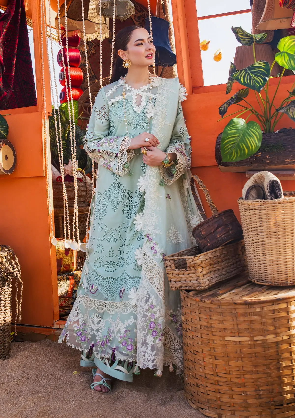 Elaf X Hania Aamir Hai Kuch Festive Lawn – EHK-03A Mehrma - Image 3