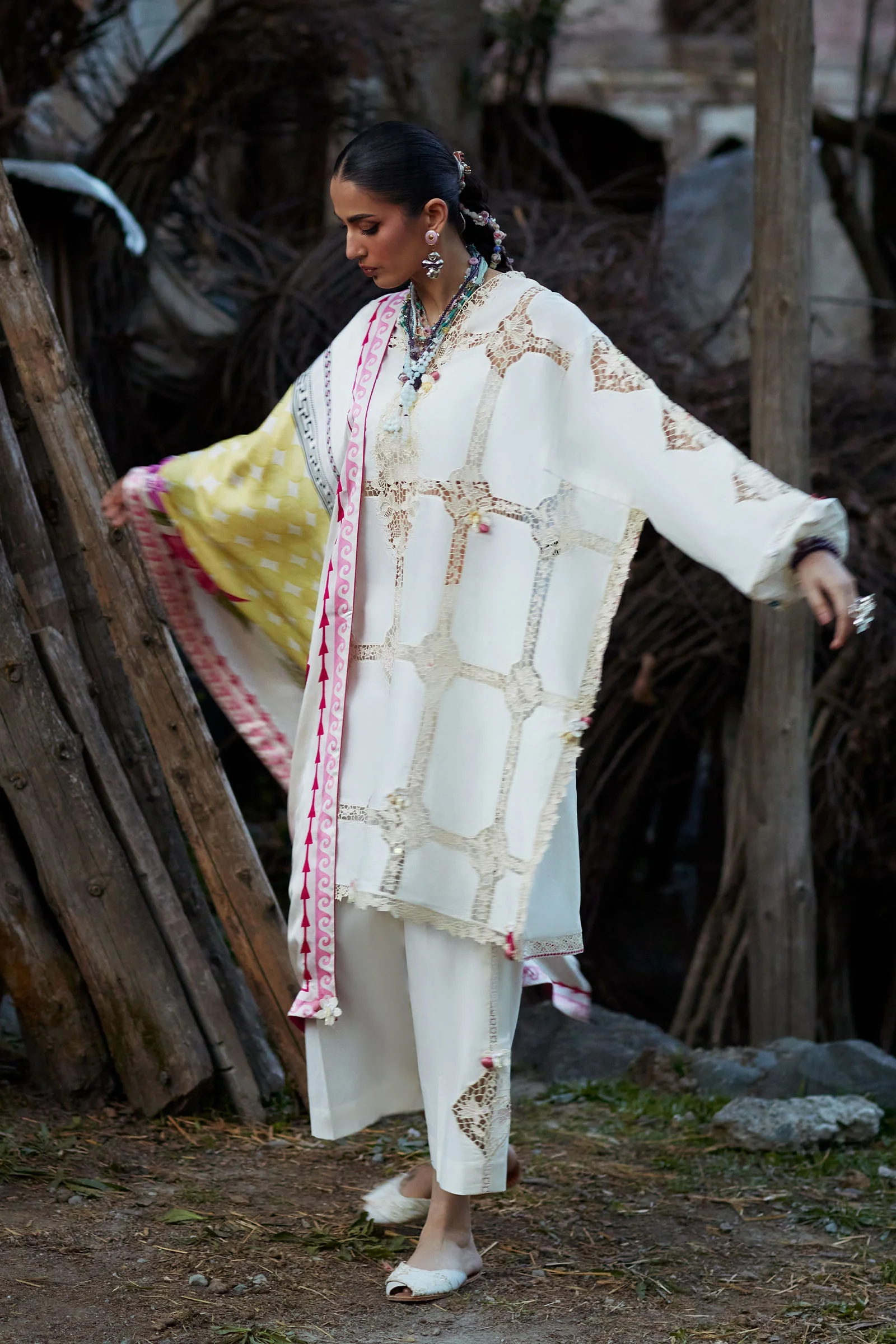 Elan Kashmee Luxury Eid Lawn – ZÉRIN (EL26-11 B) - Image 4