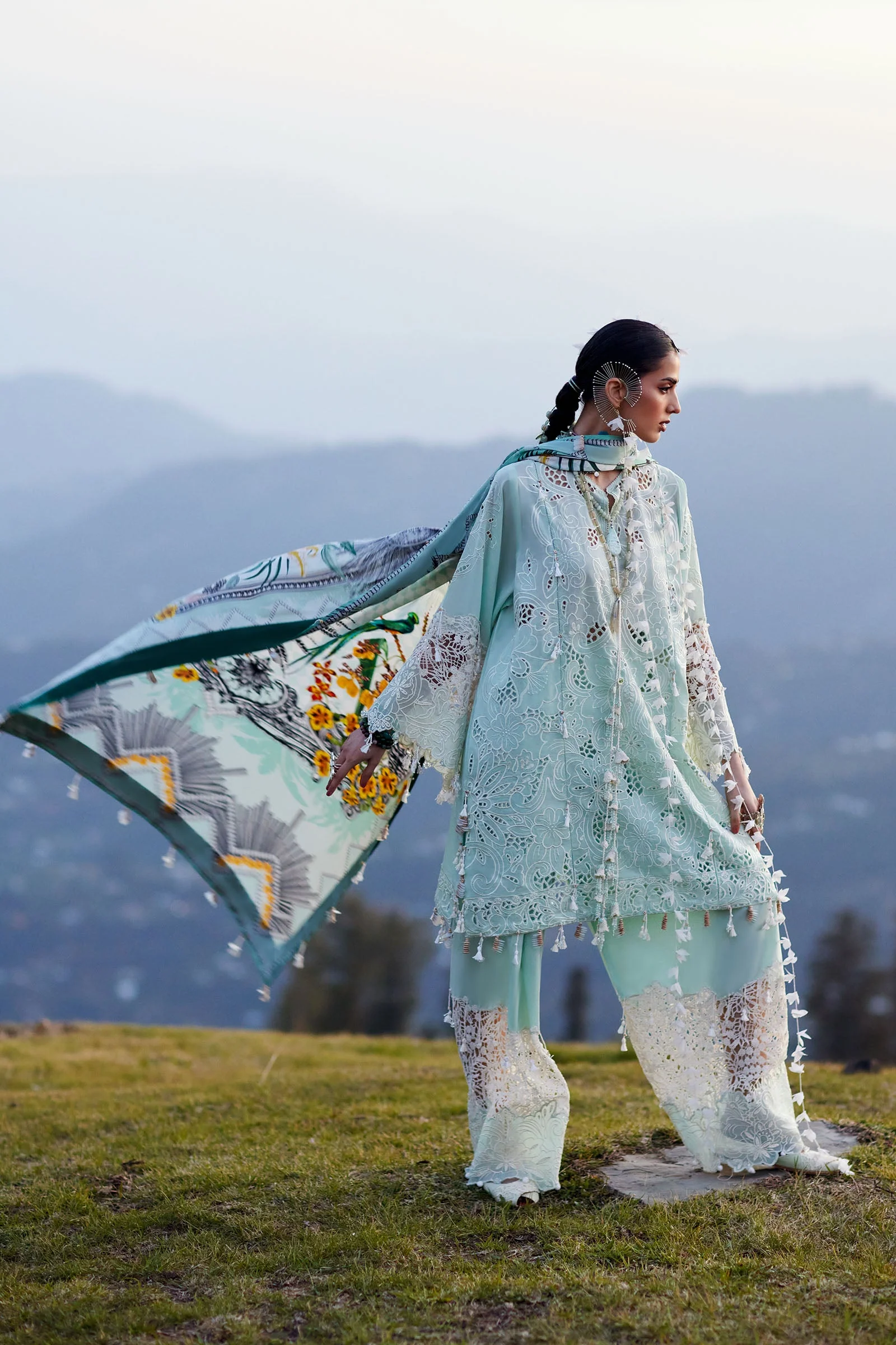 Elan Kashmee Luxury Eid Lawn – ZEVARÉ (EL26-07 A) - Image 3