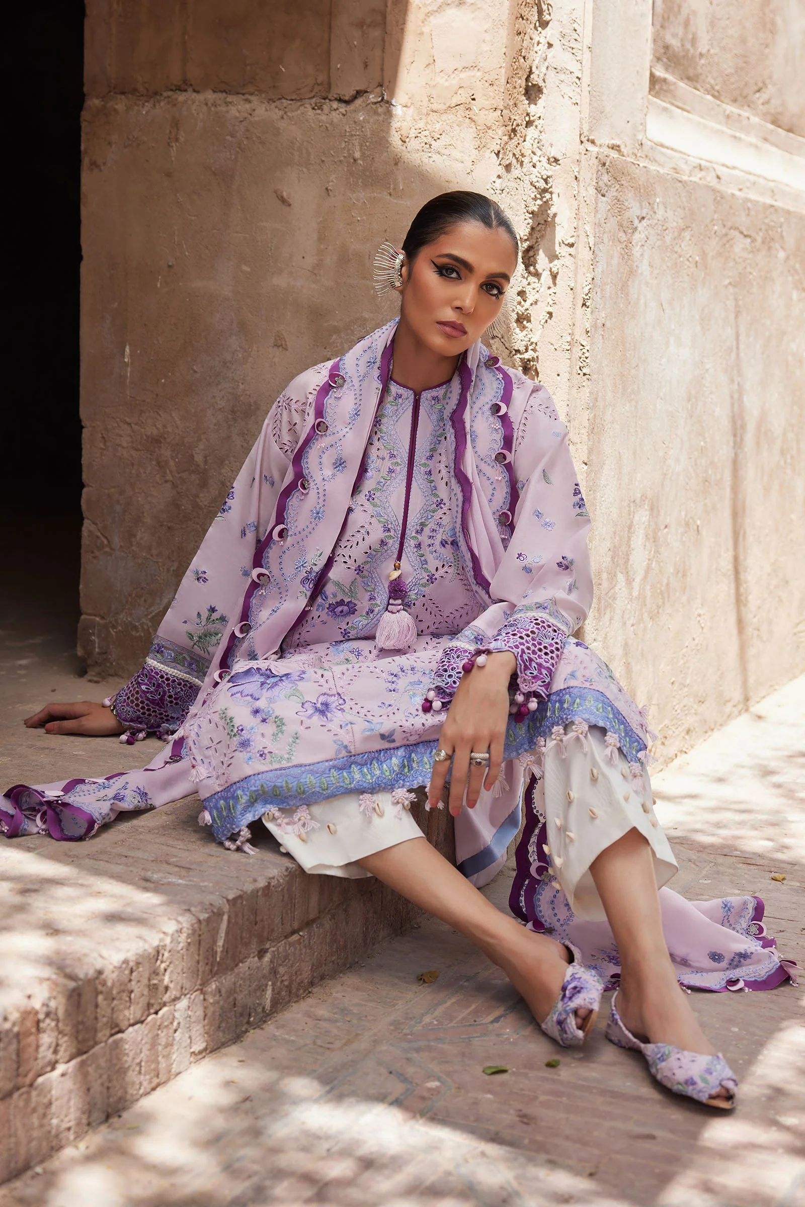 Elan Luxury Lawn 2025 – ALARA (EL25-12 B)