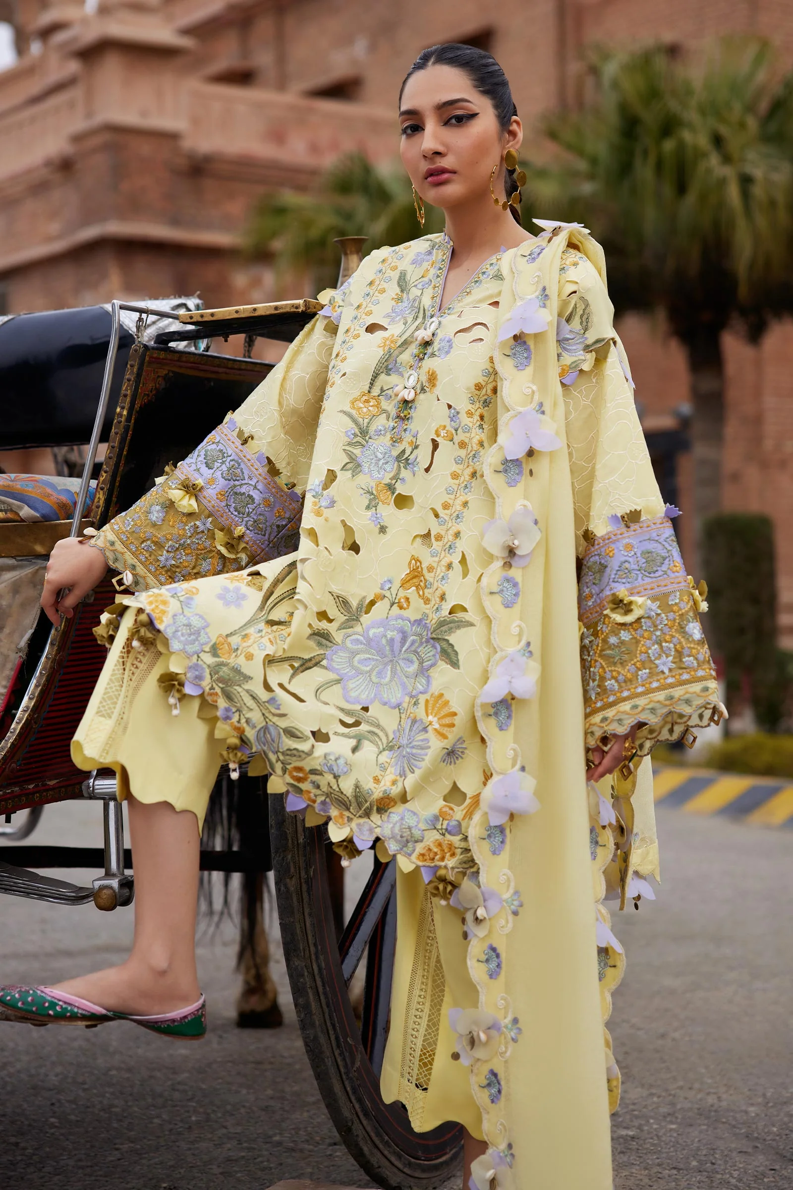Elan Luxury Lawn 2025 – AMARA (EL25-09 A) - Image 4