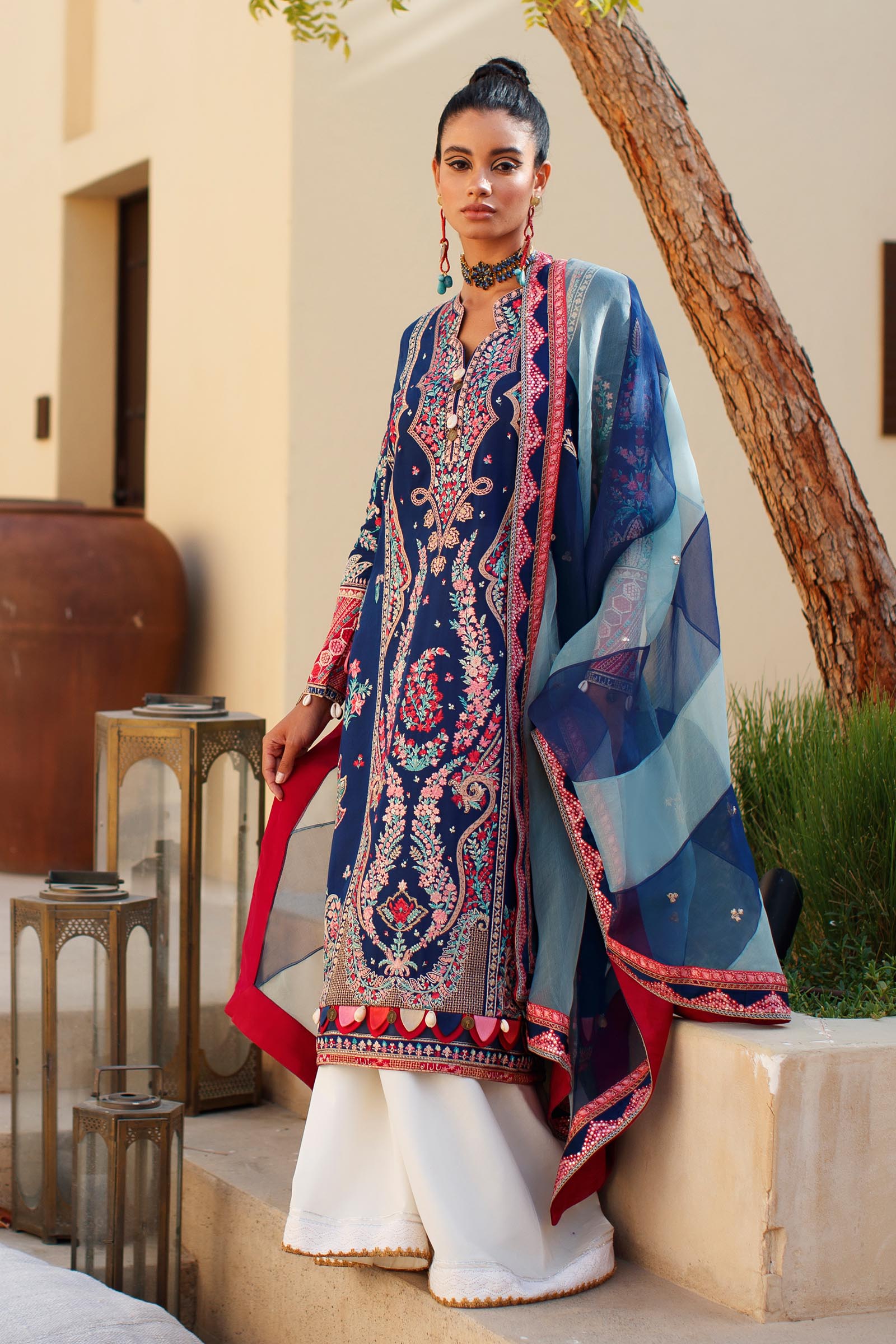 Élan Luxury Lawn Collection 2022 – EL22-06 B (ELNAZ) - Image 2