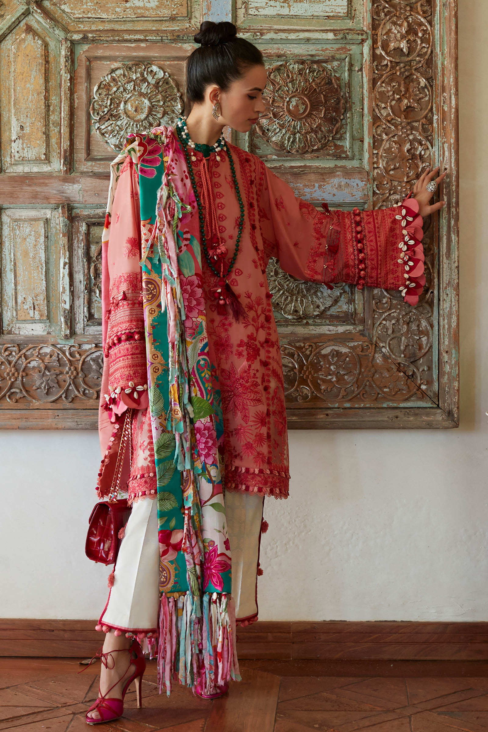 Elan Luxury Lawn Collection 2023 – ARNA (EL23-05 B) - Image 3