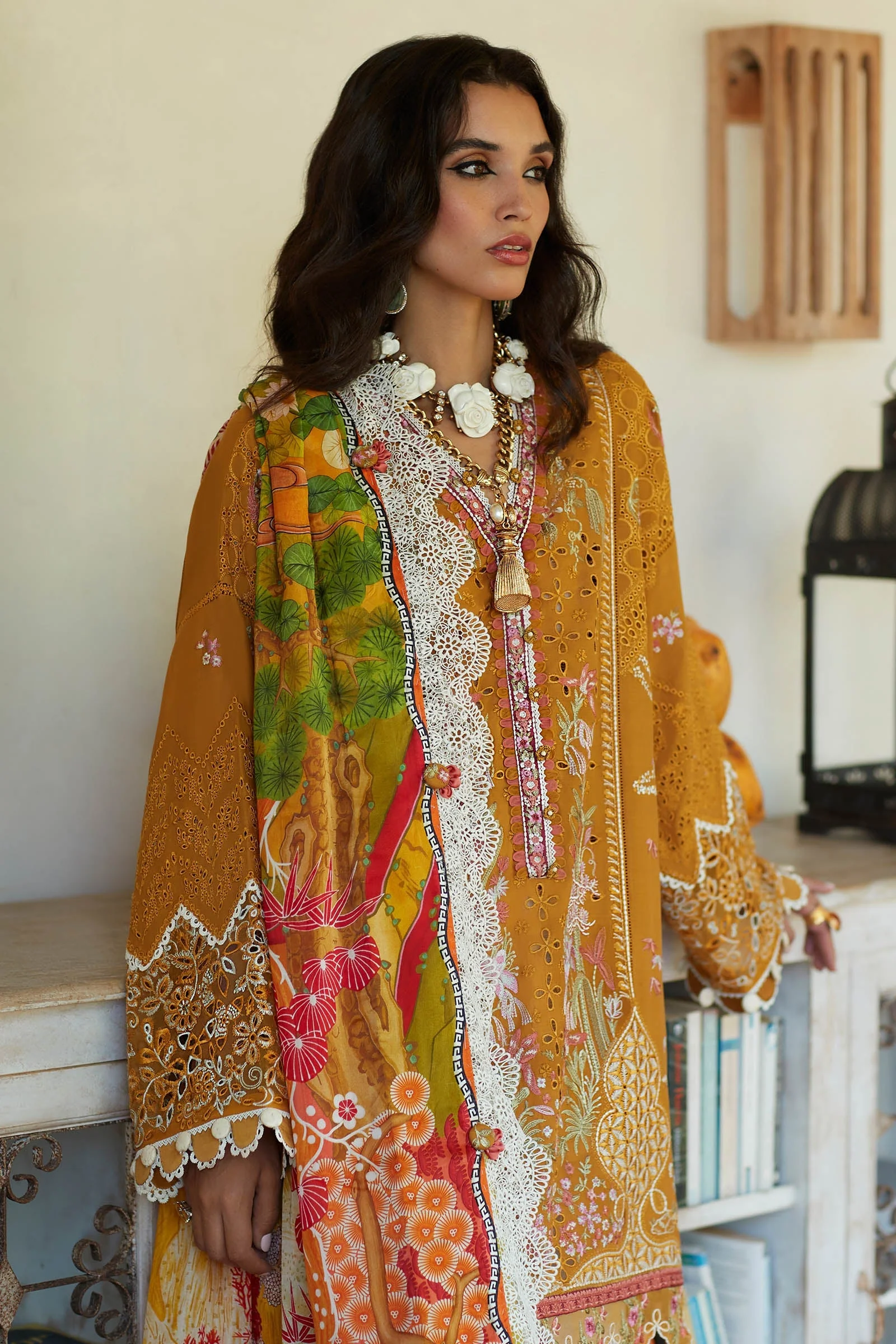 Elan Luxury Lawn Collection 2023 – IVANA (EL23-06 A) - Image 3