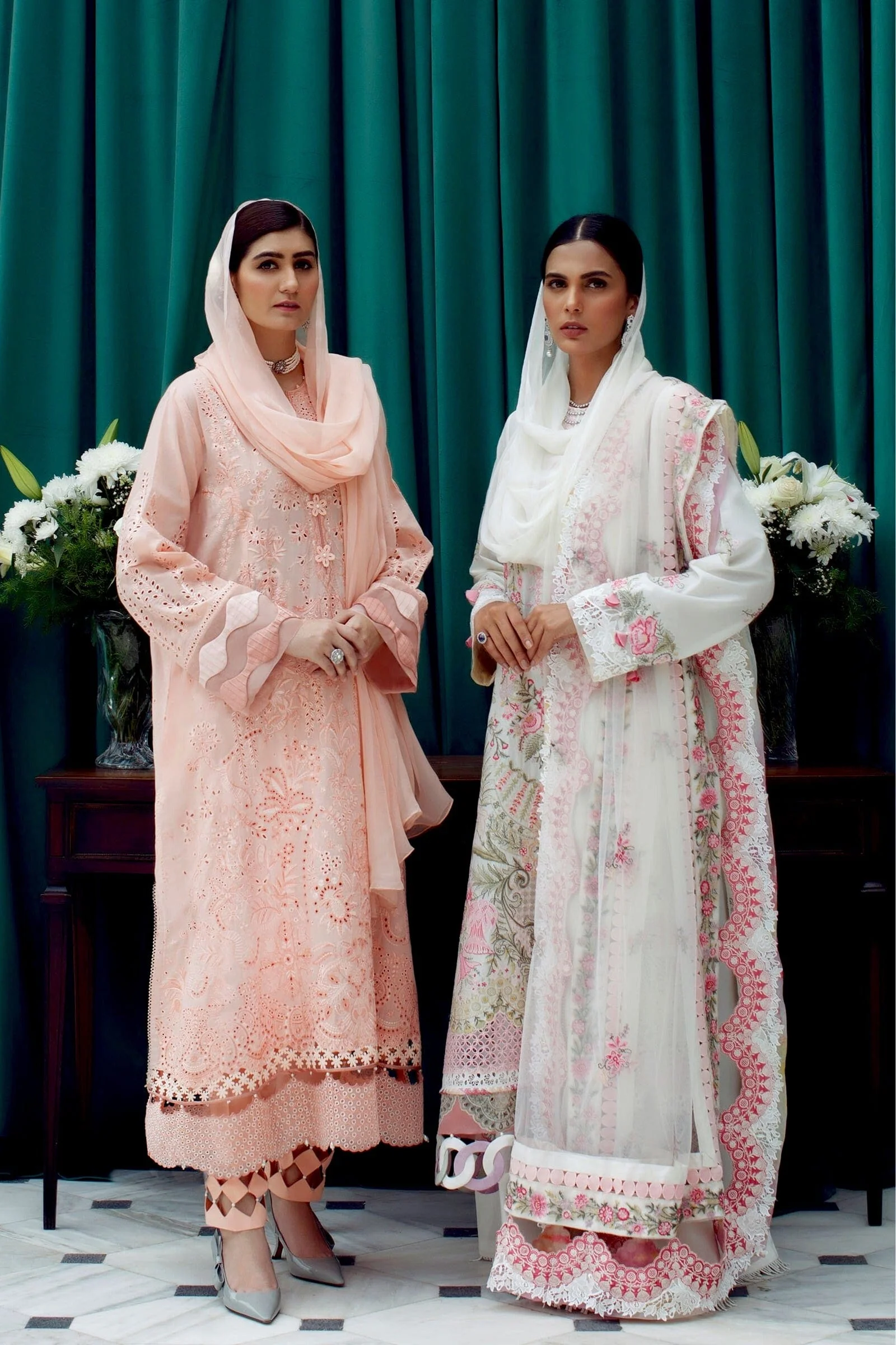 Élan Shalimar Luxury Lawn Collection – EF21-02 (AAILA) - Image 5