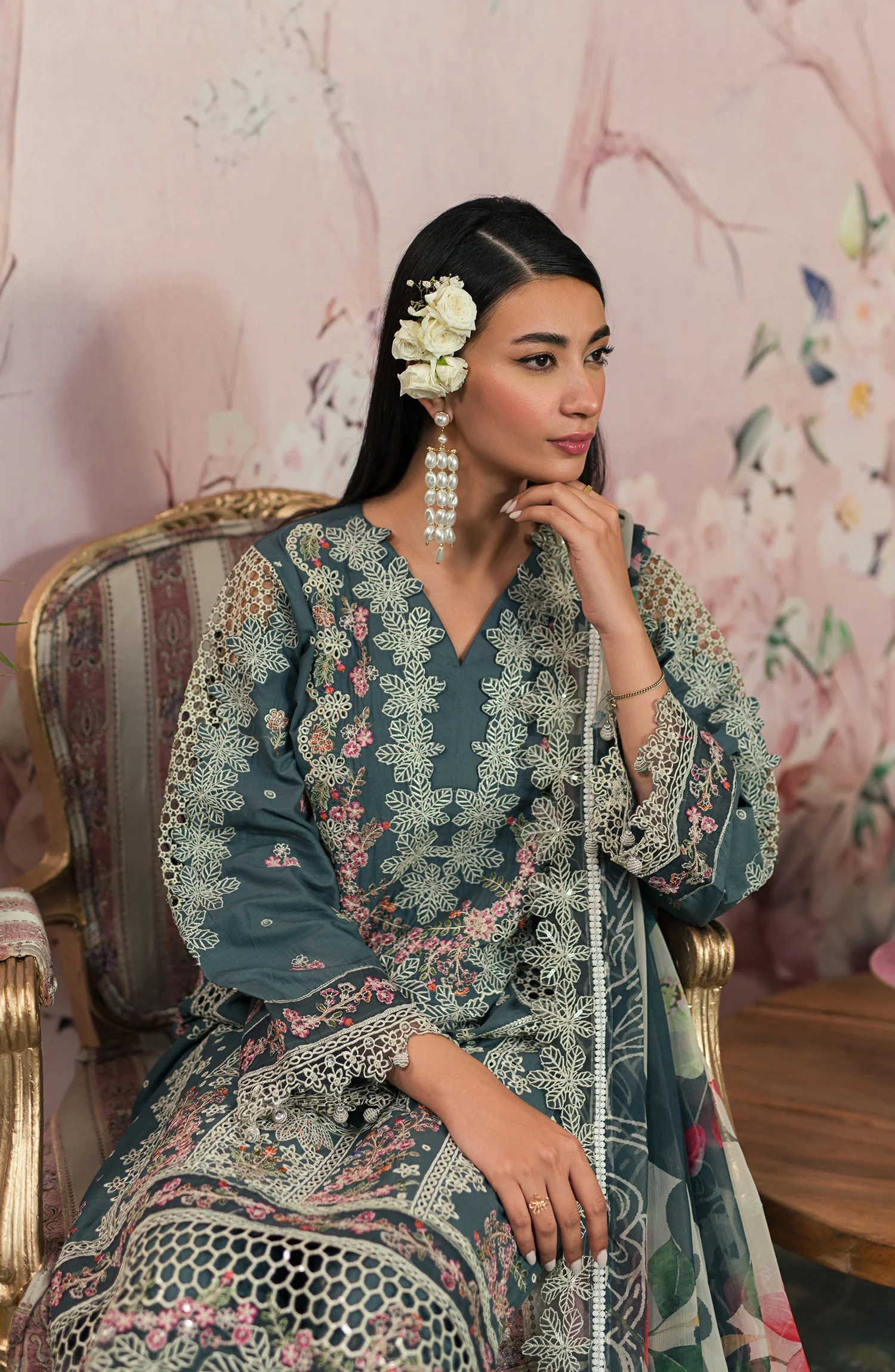 Emaan Adeel Ayra Luxury Lawn Collection 2024 – AR-09 - Image 3