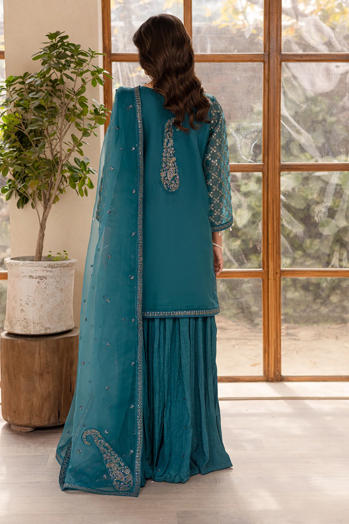 Emaan Adeel Noore Festive Formals – MEHRIN - Image 7