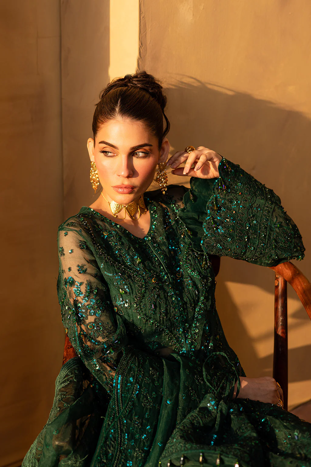 Emaan Adeel Regalia Luxury Formals – IVYEN - Image 4