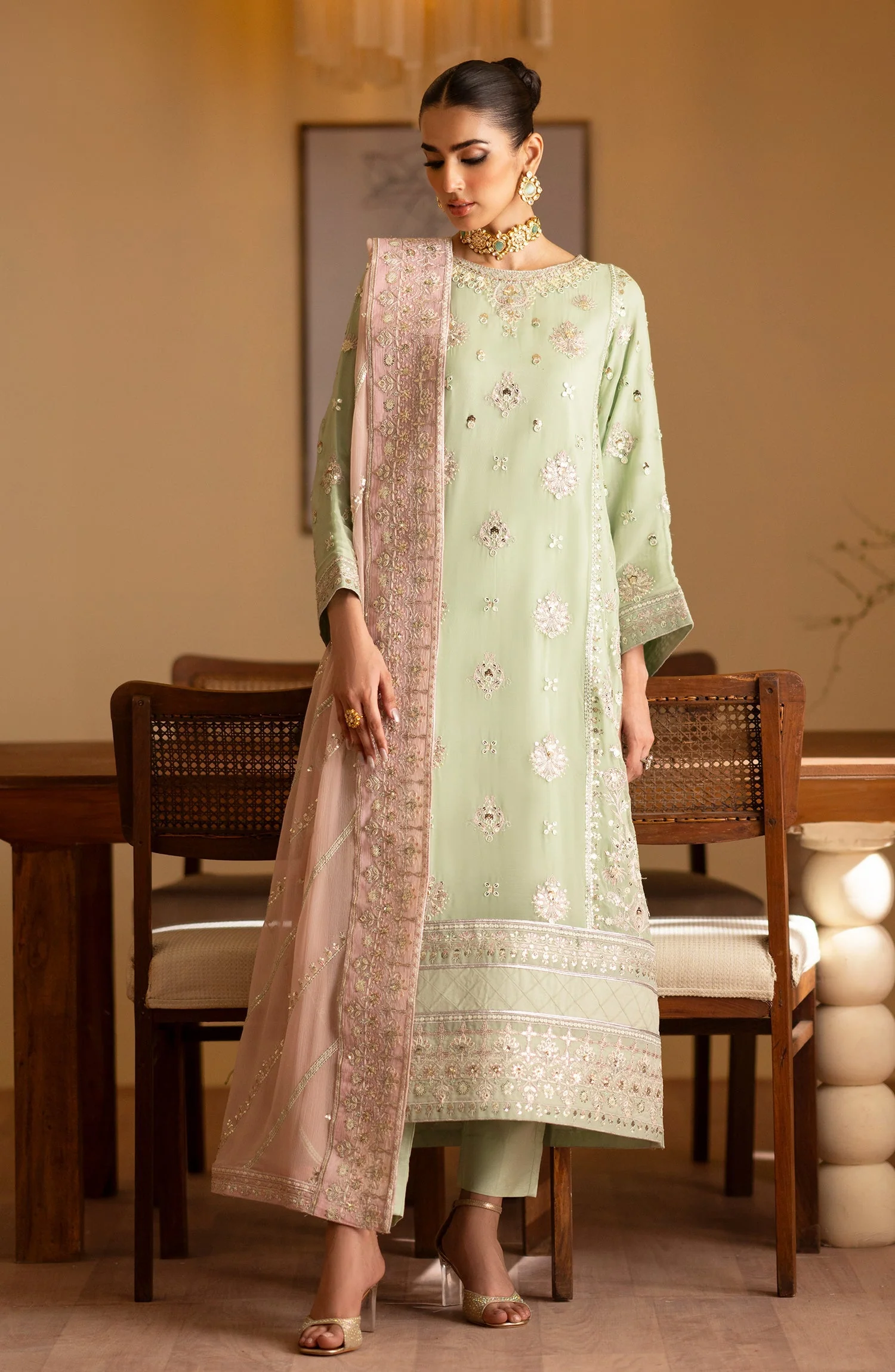 Emaan Adeel Romansiyyah Luxury Formals – Najmeh - Image 7