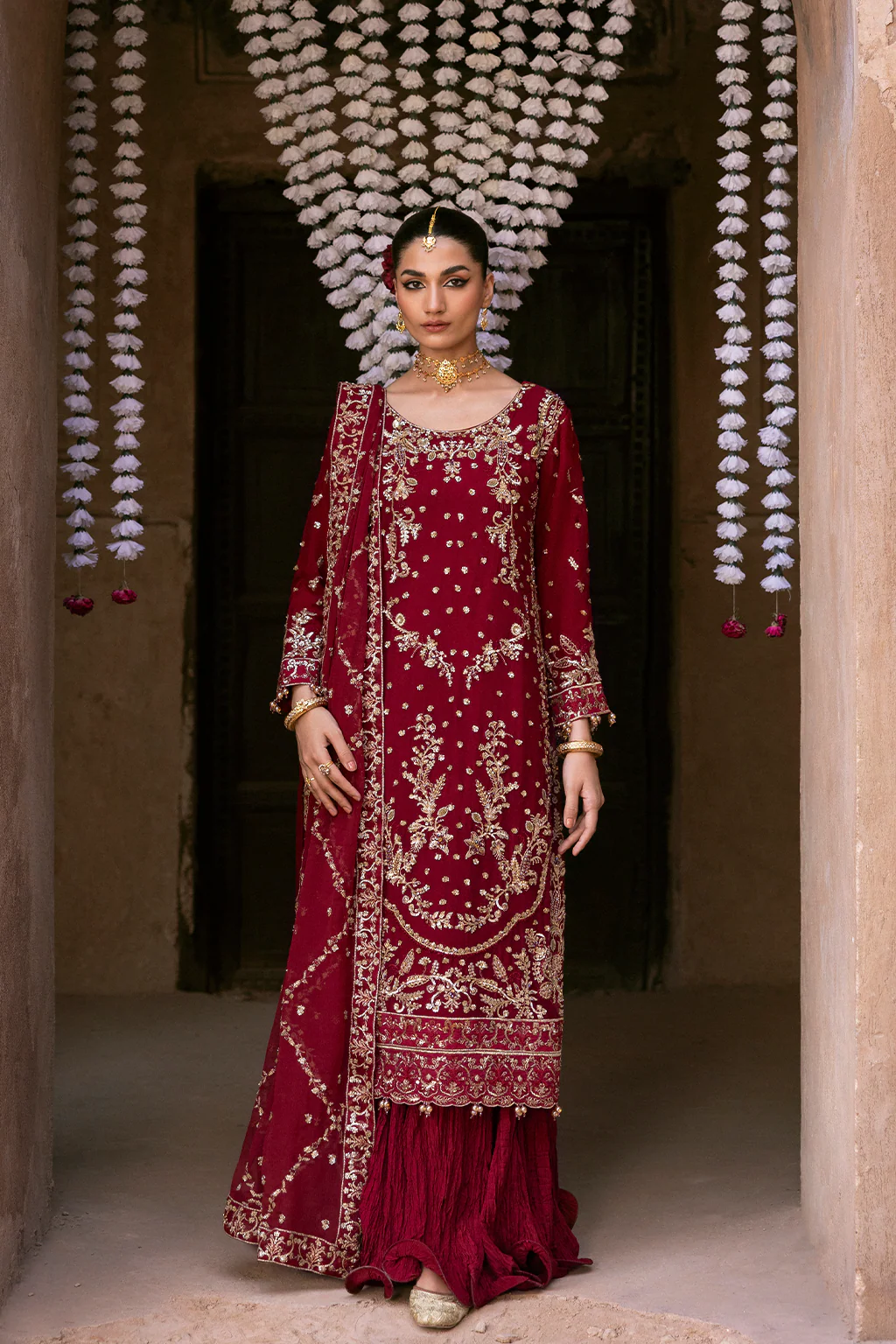 Emaan Adeel The Empress Luxury Wedding Formals – ROSMYN