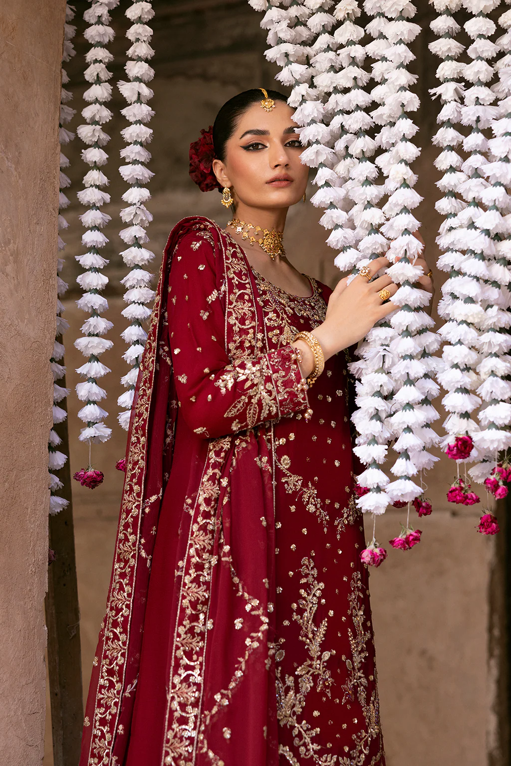 Emaan Adeel The Empress Luxury Wedding Formals – ROSMYN - Image 7