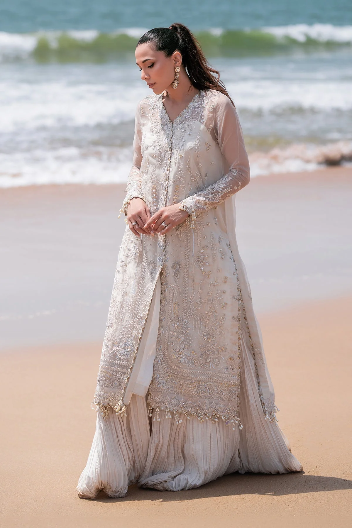 Emaan Adeel X Kamari Reveuse Luxury Wedding Formals – NOVA - Image 7