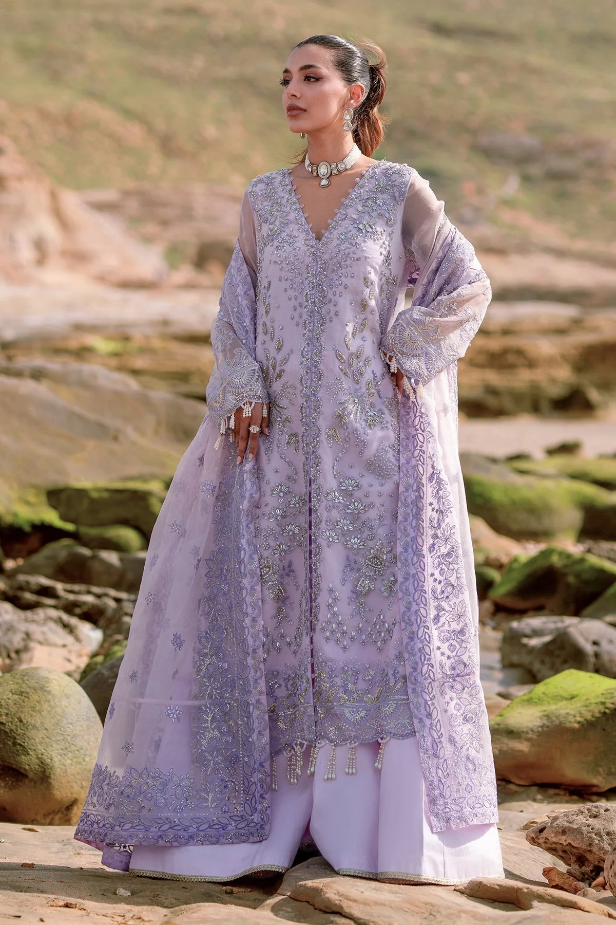 Emaan Adeel X Kamari Reveuse Luxury Wedding Formals – SELINA - Image 6