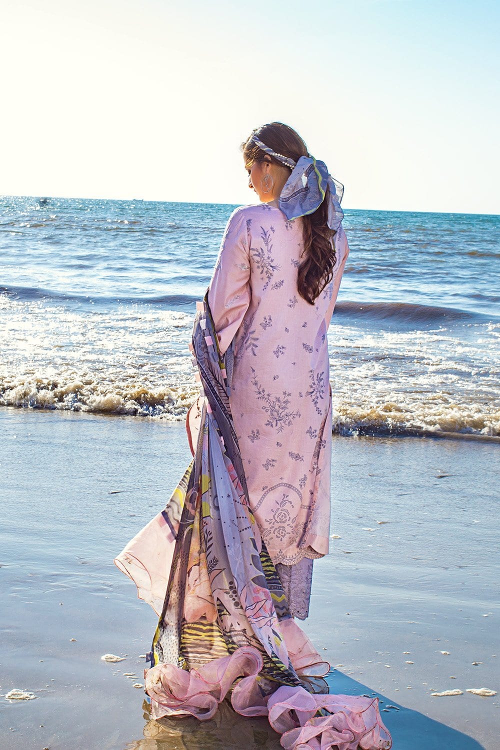 Erum Khan Luxury Lawn Collection 2021 – ER01-TULIP MIST - Image 11