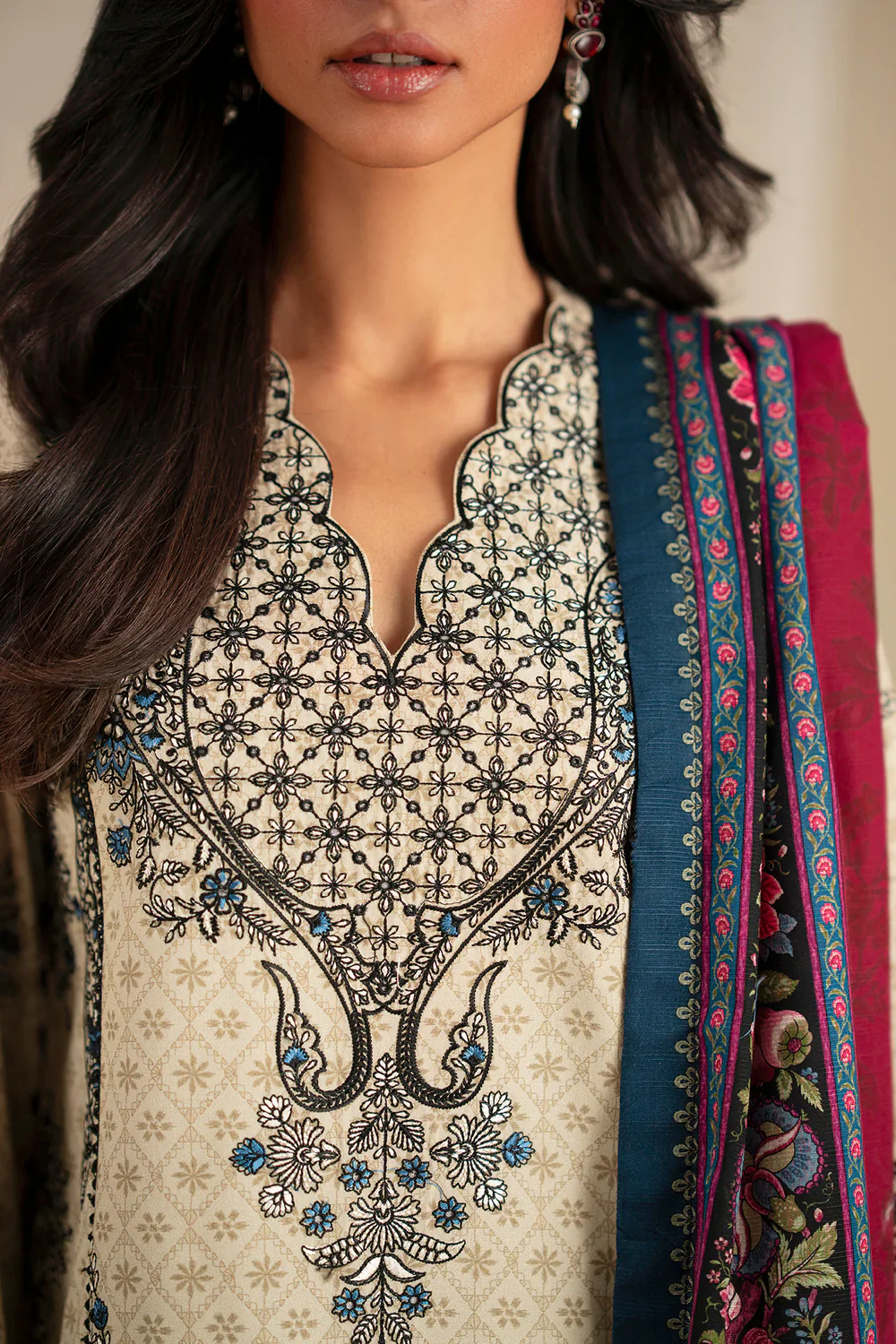 Ethnc EMBROIDERED 3pc SUIT (E0797/203/112) - Image 2