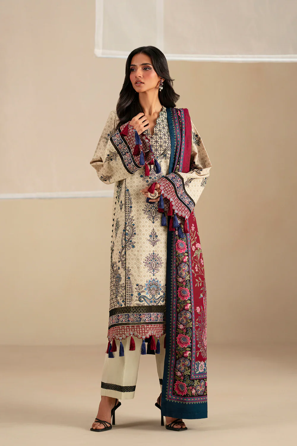 Ethnc EMBROIDERED 3pc SUIT (E0797/203/112) - Image 3