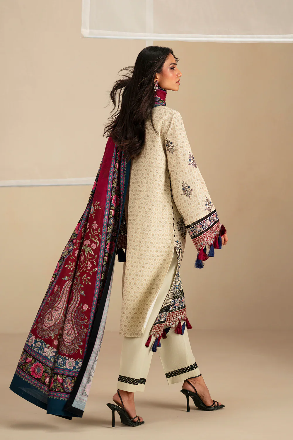 Ethnc EMBROIDERED 3pc SUIT (E0797/203/112) - Image 6
