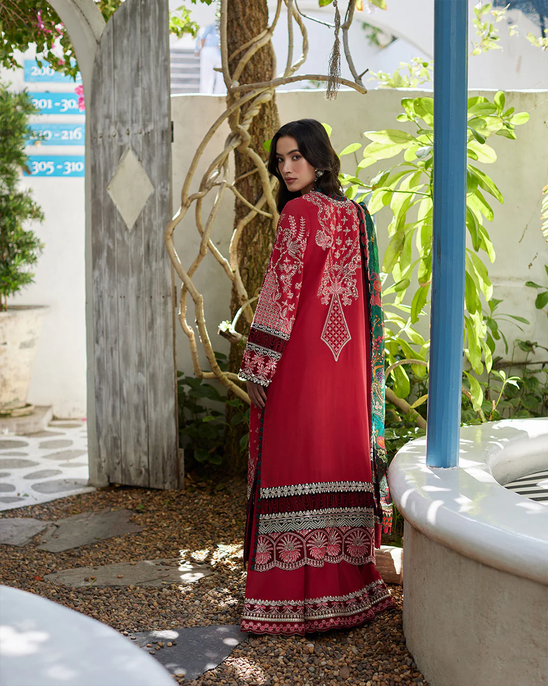 Faiza Saqlain Liliana x Palak Tiwari Luxury Lawn Collection 2024 – Sivana - Image 4