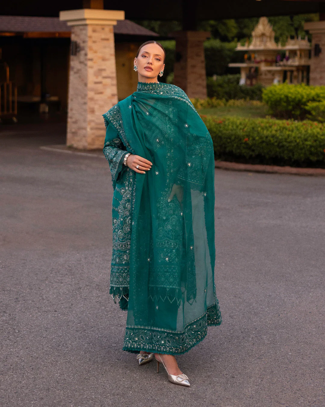 Faiza Saqlain Zinnia Luxury Lawn – Calla - Image 6