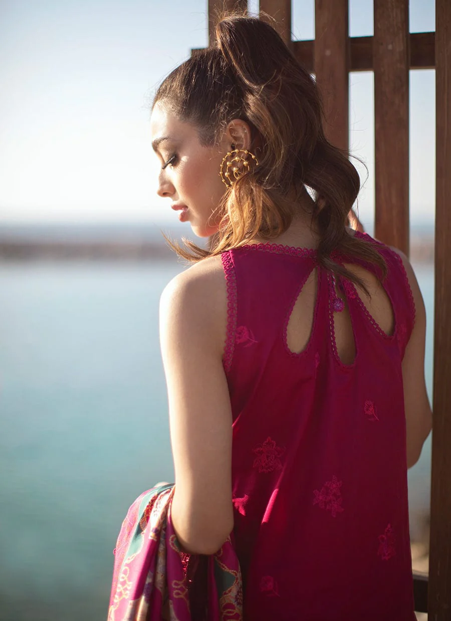 Farah Talib Aziz Luxury Lawn Collection 2022 – Ibiza Berry - Image 5