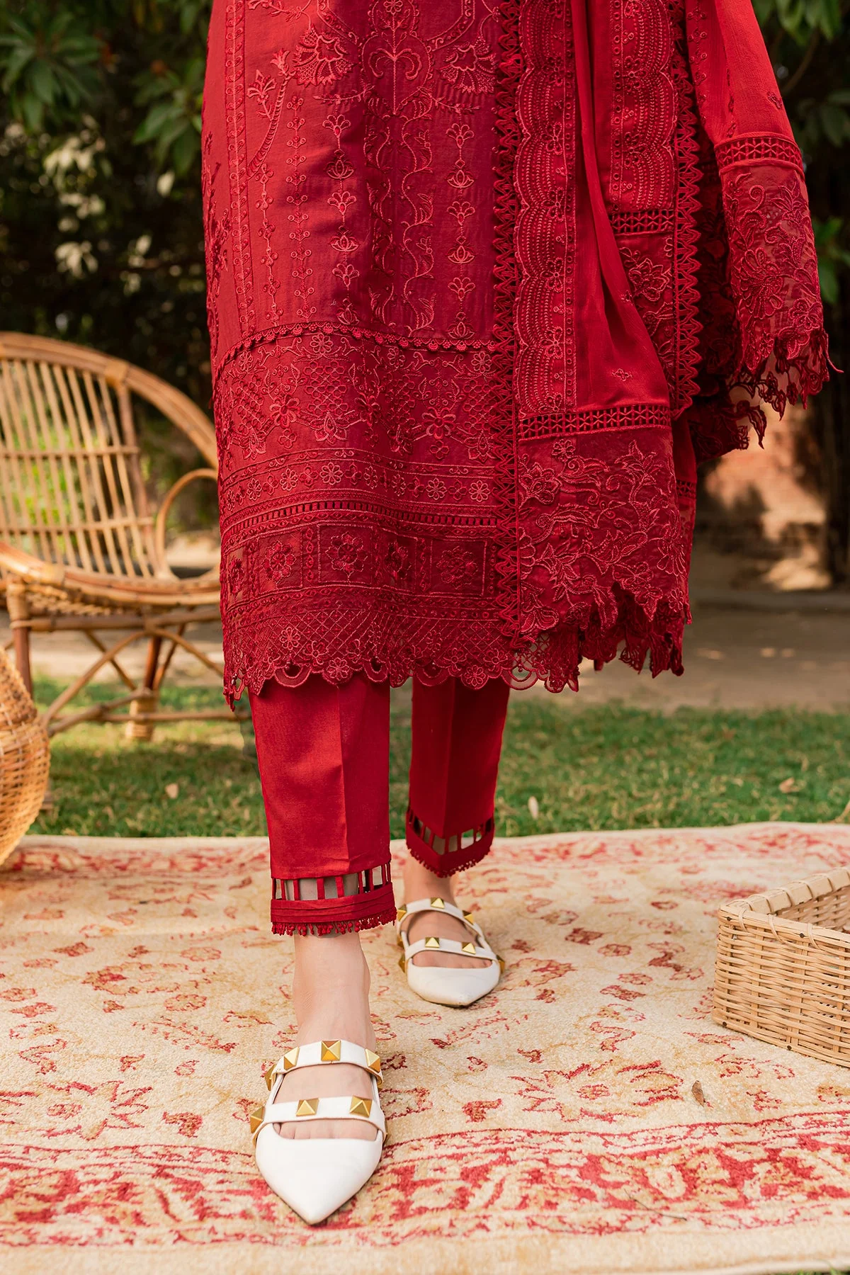 Farasha Bahaar Eid Festive Lawn Collection – Gulabi - Image 6